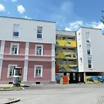 212 St Petersburg, Apartment, 27m2, 1-2 Pers 克拉根福