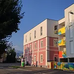 212 St Petersburg, Apartment, 27m2, 1-2 Pers * 克拉根福