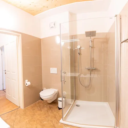 212 St Petersburg, Apartment, 27m2, 1-2 Pers * Klagenfurt am Woerthersee